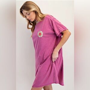 NWT EASEL SMILEY DRESS